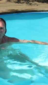 L’autre jour dans la piscine