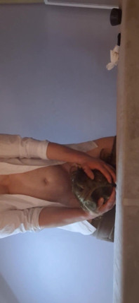 MILF Deepthroat pentru că a fost foarte obraznică