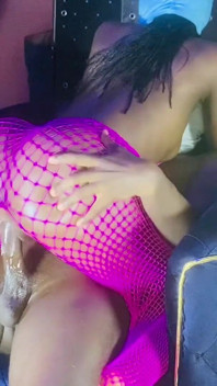 Cette Fille Au Cul Mou Aime Se Faire Baiser