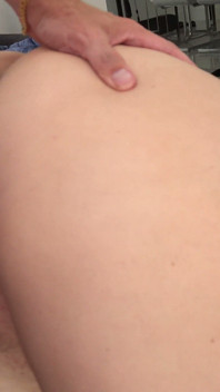 Blond milf z wielkimi pieprzony cyckami