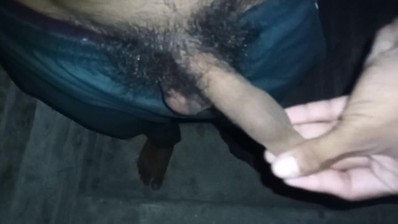 Om Kumar: 视频 印度男孩