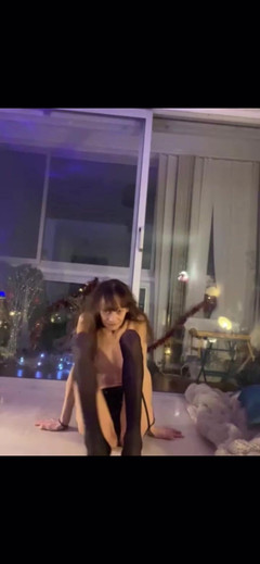 Chris hot studio: 克里斯