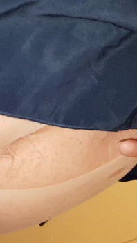 Dani_leg tain pentihoj aur steap stoking men apni seksi tangon ko starit kiya