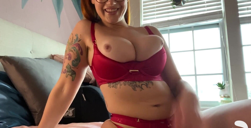 Siri Dahl: Інструкція з дрочки для тата, я проводжу це повне відео тут, у своєму каналі!