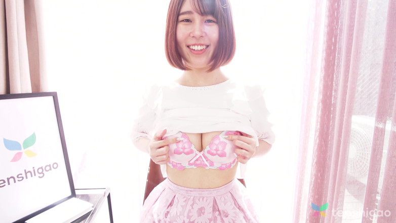 Tenshigao: Girl Next Door Kurumi Aoyama Gets Naked for Us Today