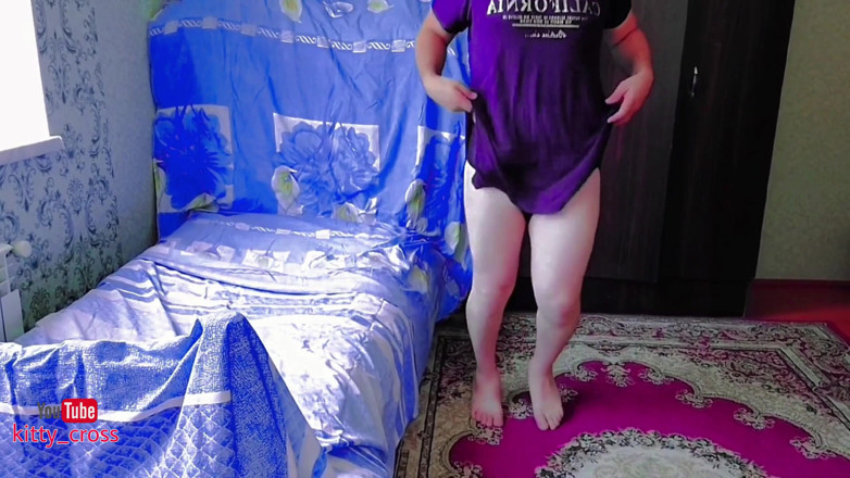 Kitty_Cross: Свіжі поголені милі ноги, я люблю ноги більше, ніж будь-які інші частини тіла