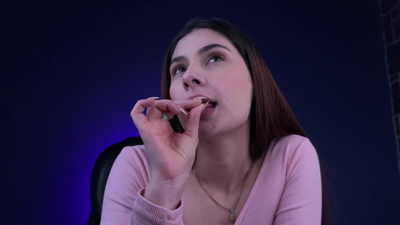 alejakink: Licking and Savoring