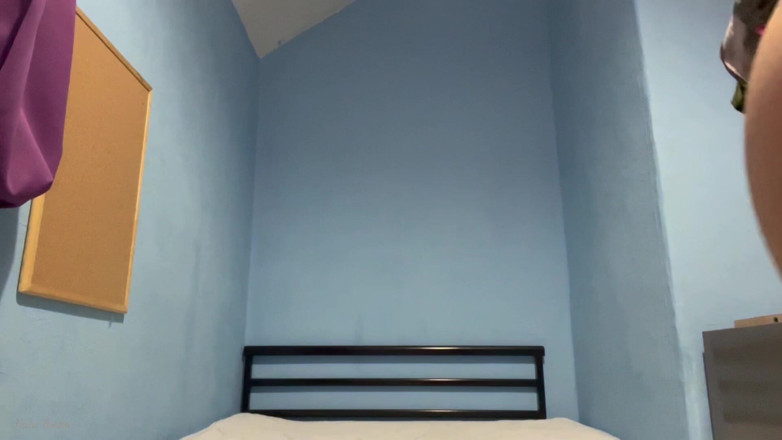 Alice Bean: Pissy bed compilatie