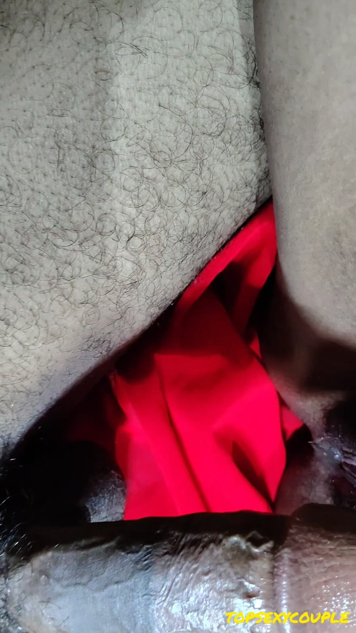 TopSexyCouple12: Sexe Avec Ma Belle-sœur, Sari Rouge, Desi