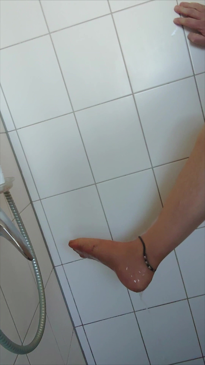 Carmen_Nylonjunge: Мокра дичина в подарованих колготках