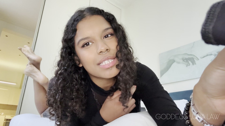 Goddess Luna Law: 팬티에 집착 - 펨돔 POV - 여신 Luna Law