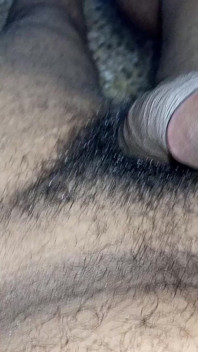 Ich bin indischer junge, college-badezimmer-handjob, großer schwanz