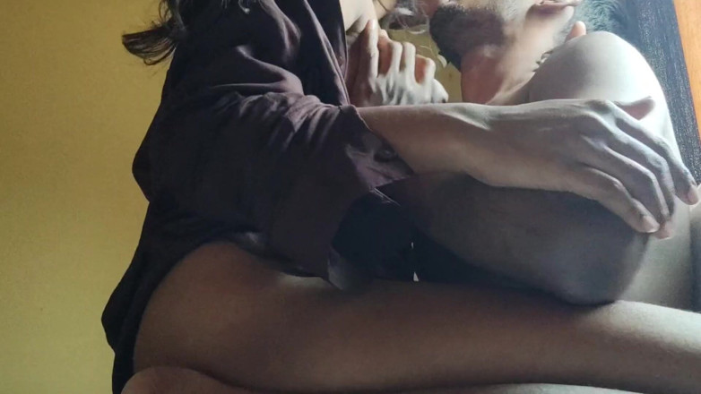 Jiyaashona_HotShow: Hacer trampa con otro chico