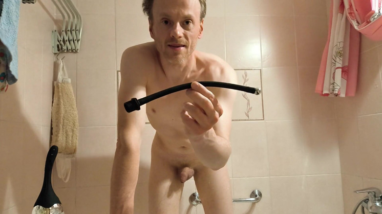 Lana Tuls Production: Lanatuls - con đĩ lỗ hậu và con điếm thử nghiệm thuốc xổ...