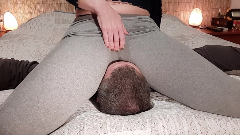 goddess82: Islak amcığımın altında boğmaya** hazır mısın?