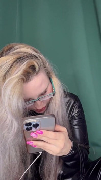 Závislost na lásce na webové kameře, část 4