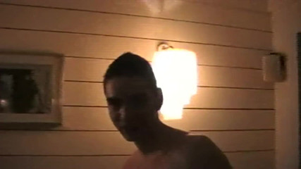 Gaybareback: Max lacoste viene scopato da Mathieu Ferahit