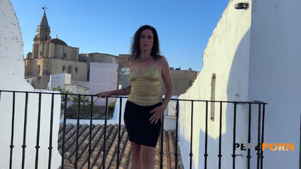 PepePorn: Noemi picara ha bisogno di più di un cazzo! una...