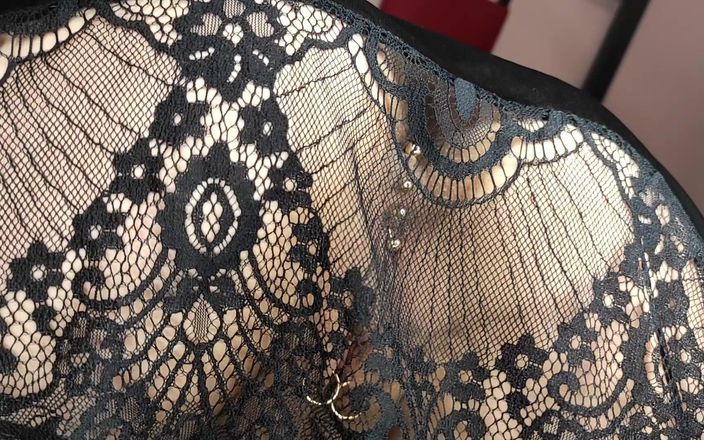 Princess18_: Péter sans arrêt sur ton visage et faire pipi