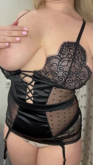 stuffed animal Katrin: В Каком Настроении Ты Сегодня Вечером - Сладком Или Немного Опасном?