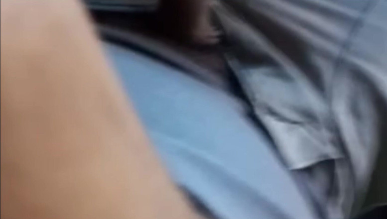 TheBlacKHunterr: Merangkap di dalam trak