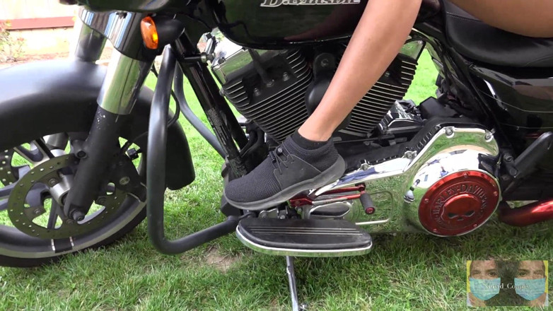Viva Athena: Harley Davidson pedal pump