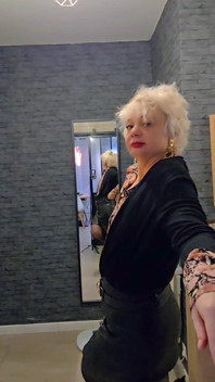 A Little Hello From A Dirty MILF