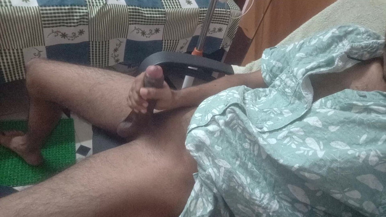 Suhas: Půlnoční masturbace od jihoindické chlapce