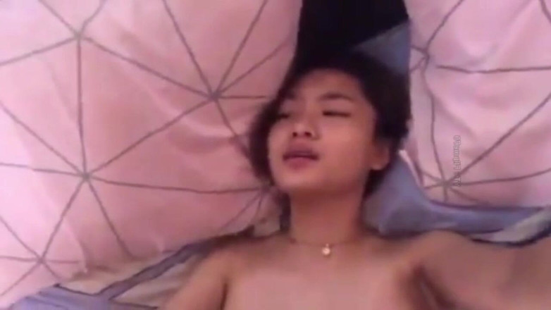 KingLeo: 一名童子军对鹰非常满意