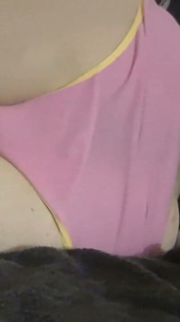 Pantieboy prostata spuszczanie rąk bez rąk w słodkie majtki