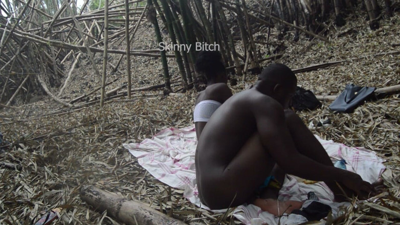 Skinny Bitch: Seks Di Hutan Luar Bahagian 2
