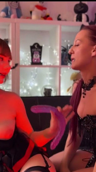 POV Vampire Seduction
