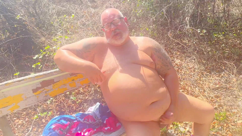 Hand-Free-Daddy-Chub: Il patrigno grasso vecchio e grasso ma ancora eccitato con...