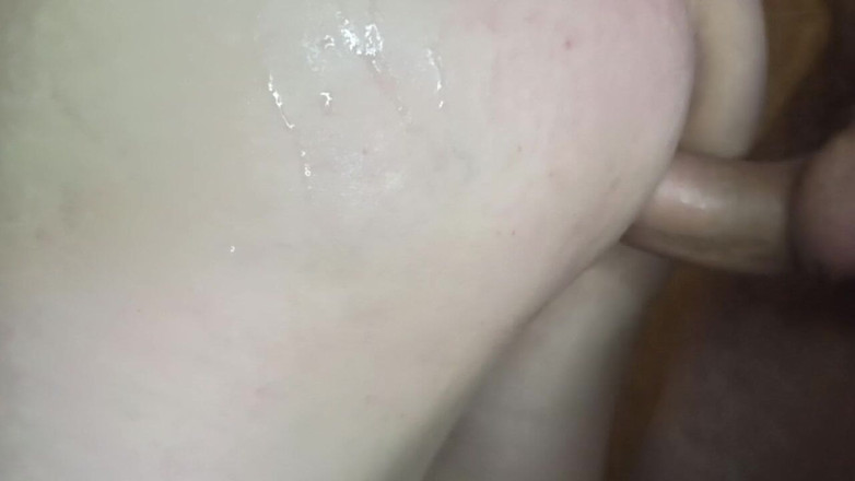 DirtyLubov: Оральный секс со снежной девушкой в ванной