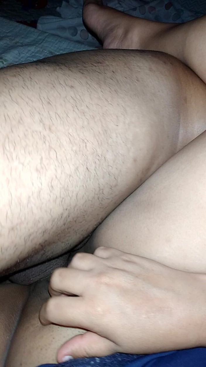 RealLoveX1: Morena tetona le pidió al comedor que desde un lado