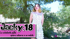 FAKings: Amatérská 18letá bohatá holka Jackie Blondie vs. špinavý stavitel. Do našich venkovních...