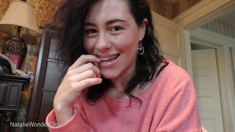 Natalie Wonder: Saya suka bahawa awak berfantasi tentang ibu tiri awak