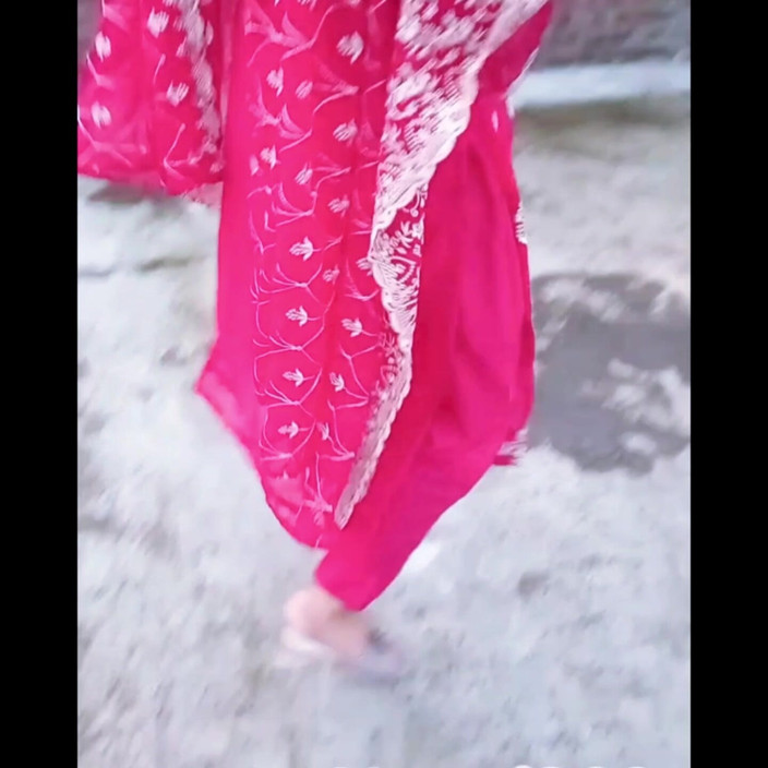 Your-Eshita: Hermosa chica india folla en video parte 01