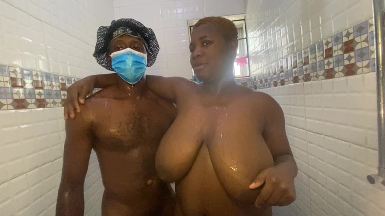 King Sasha's hub: Orgasme bilik air