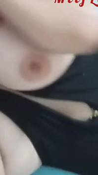 Videoclip cu femeie latino sexy care caută bărbat