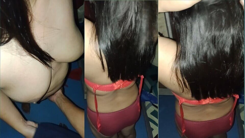 AlexisAir: 35살 의붓여동생을 존나게 자극해