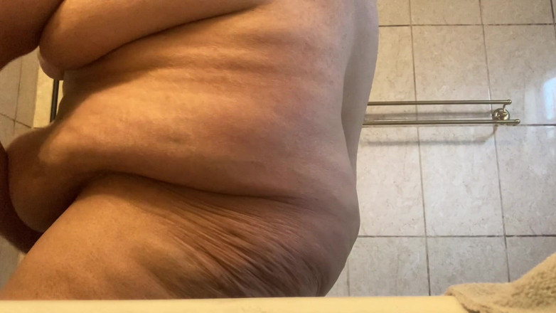 Chubbytits16: Giocare