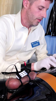 Testing the Gimp in the Rubber Clinic Pt 2