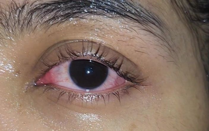 Pietro Montoya: Throat Fuck with Cum in the Eye