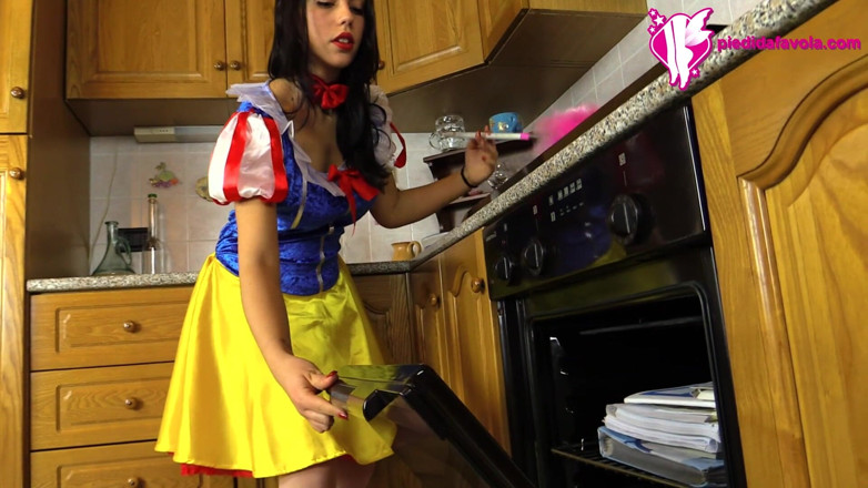 Best Nylon Feet Videos: Hot brunette dressed as snow-white massages her feet