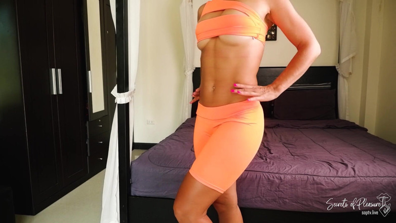 Molly Sweet: Fetiche de abs y cuenta regresiva