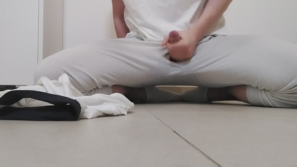 Bayer911: Masturbuje s boxers