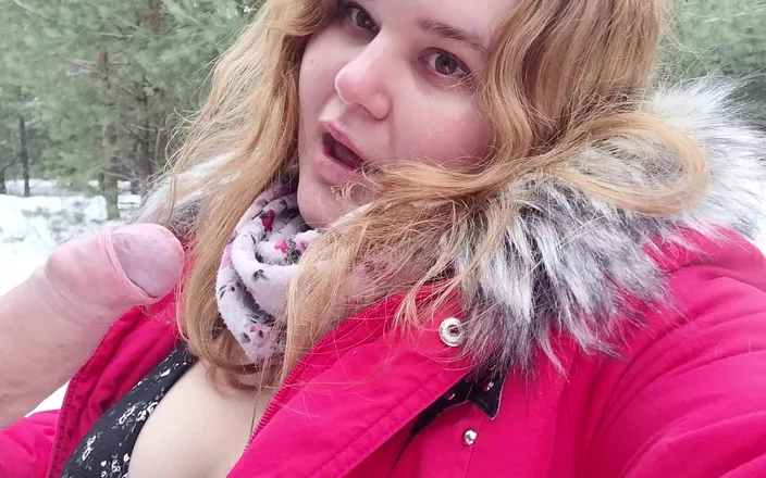 Peach Desert: POV blowjob in the woods - cum on boobs
