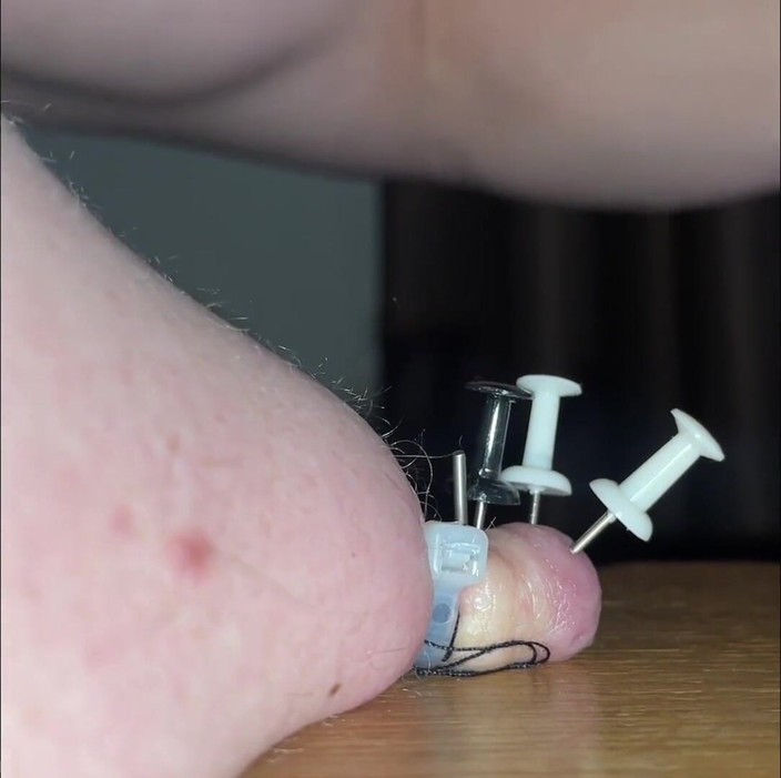 No limit cbt slave: Thumtacks acıtıyor