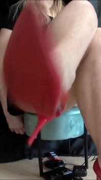 Leg Show Upskrt and Pail Legs on Low Stool Staring My Juicy Thighs.